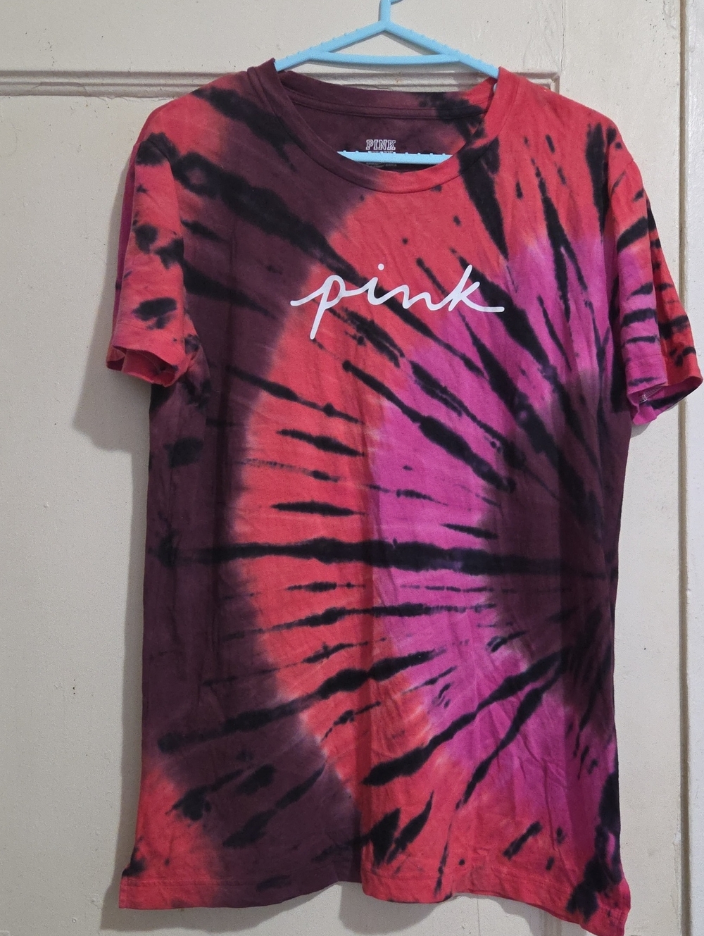PINK Victoria's Secret Tie-Dye Short Sleeve Tee in Pink & Black